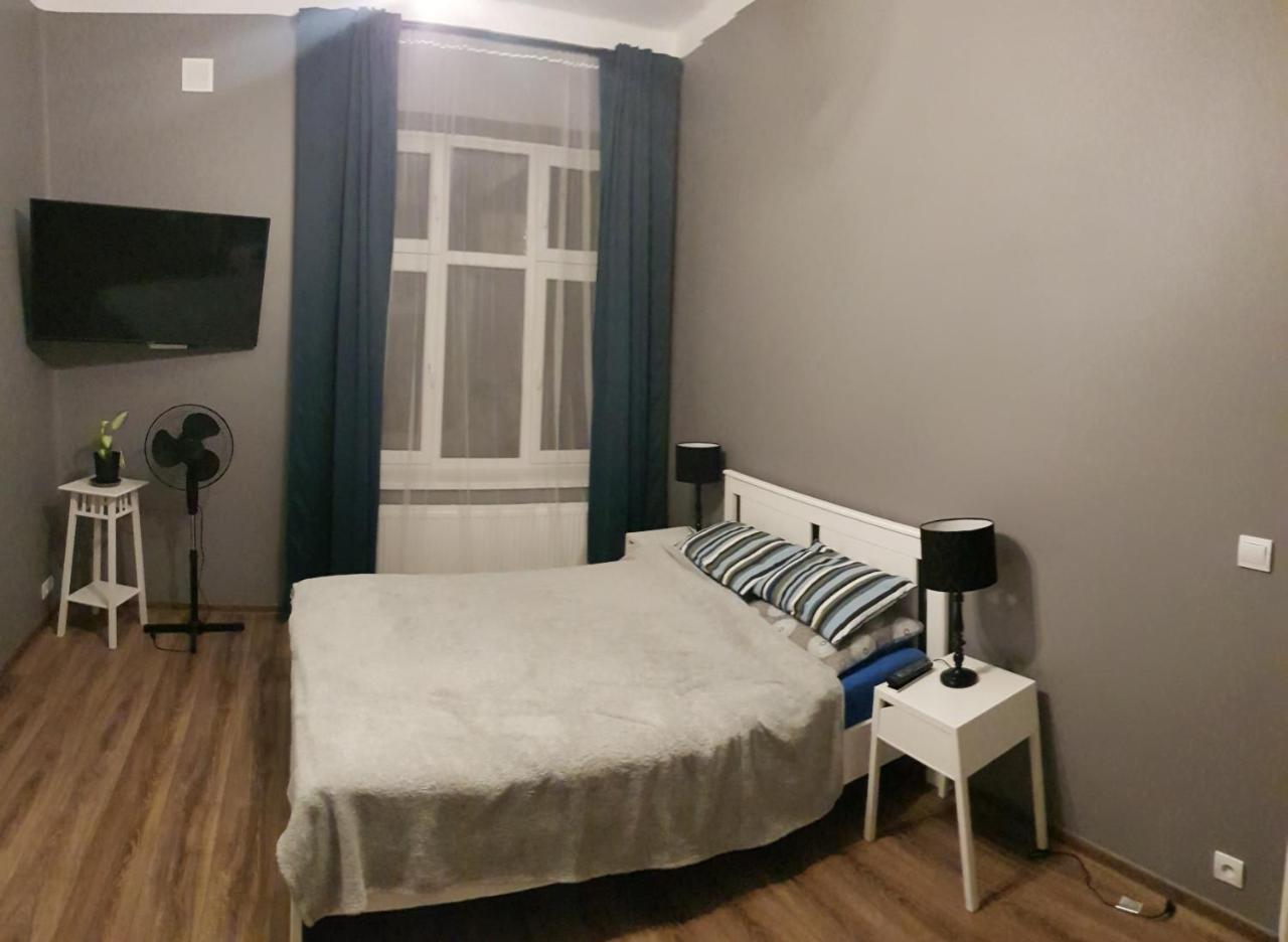 Apartamenty Rowna Kielce Esterno foto