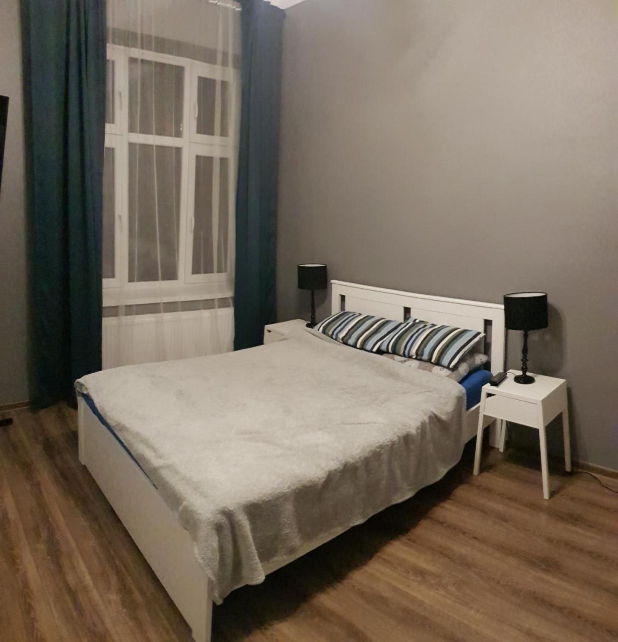 Apartamenty Rowna Kielce Esterno foto