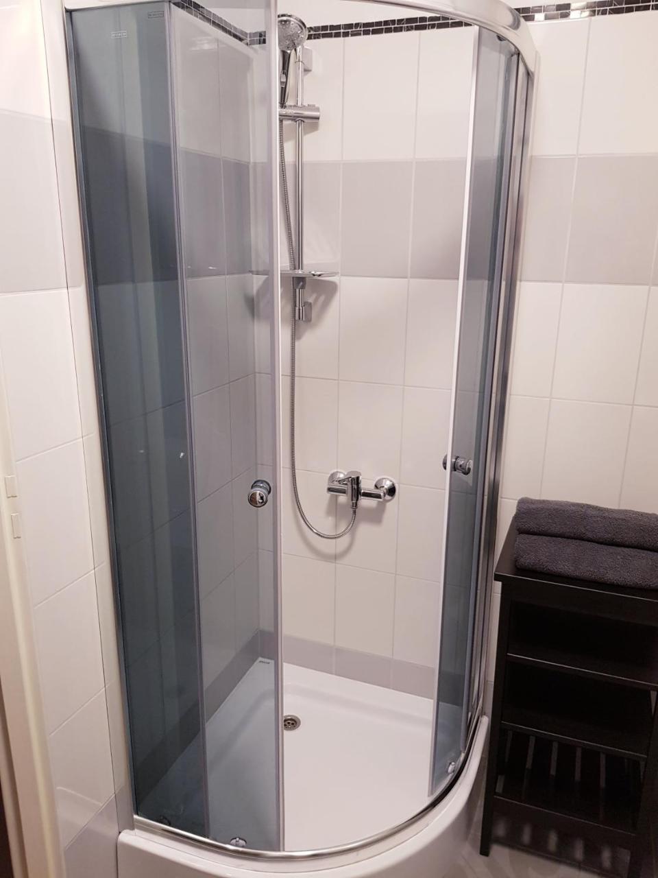 Apartamenty Rowna Kielce Esterno foto